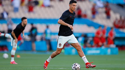 Cristiano Ronaldo in a training session with the Portuguese National Team