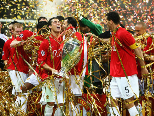 Cristiano Ronaldo wins Champions League with Manchester United