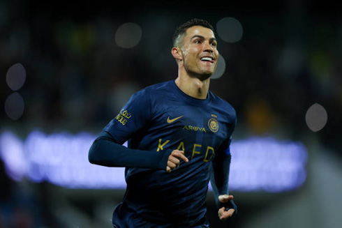 Cristiano Ronaldo running around happy in Saudi Arabia