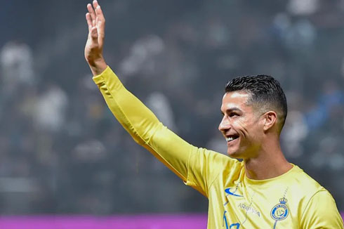 Cristiano Ronaldo greeting fans and family