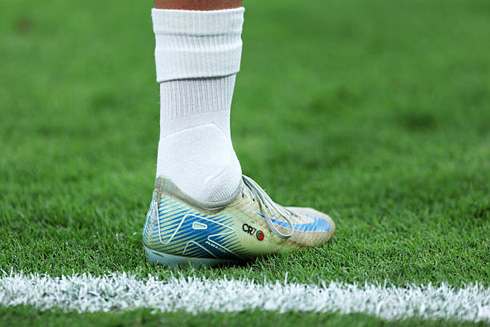 Cristiano Ronaldo right boot in Al Nassr in 2025