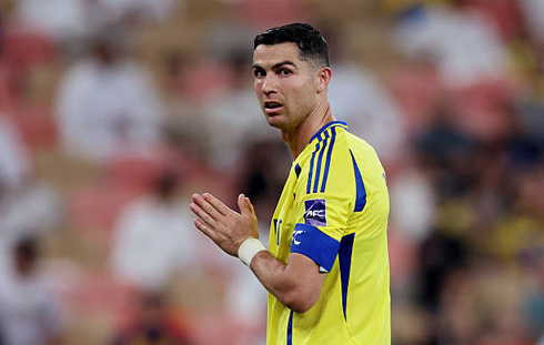 Cristiano Ronaldo squeeshing his hands