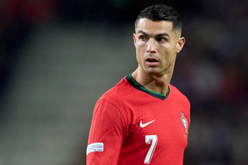 Cristiano Ronaldo number 7 shirt Portugal