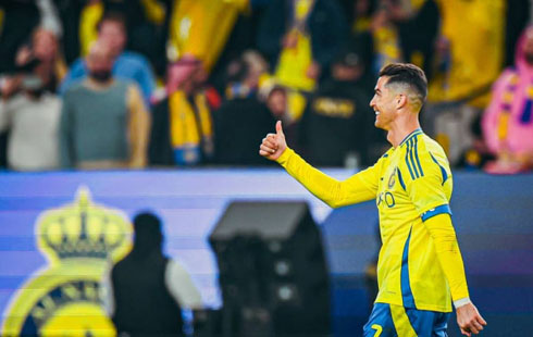 Cristiano Ronaldo doing the OK gesture