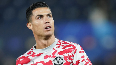 Cristiano Ronaldo Man United training jersey