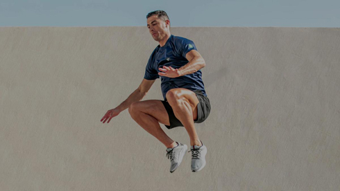Cristiano Ronaldo jumping high