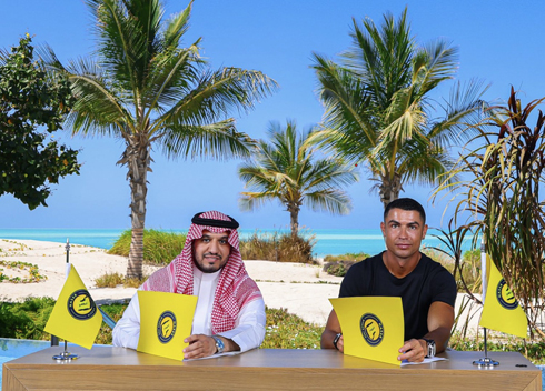 Cristiano Ronaldo in Al Nassr with Saudi sheik