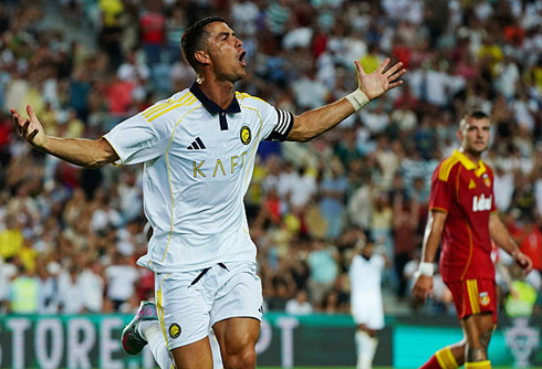 Cristiano Ronaldo waving his arms in Al Nassr game