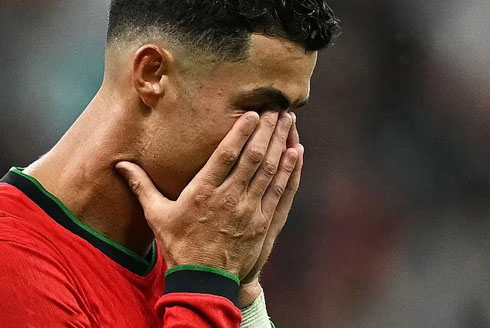 Cristiano Ronaldo nervous after penalty-kick