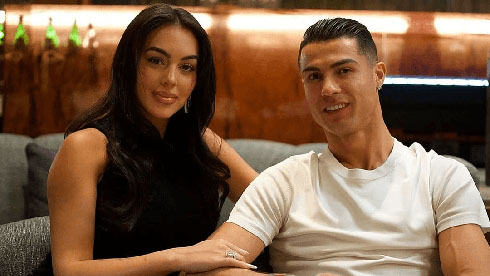 Georgina Rodriguez next to Ronaldo