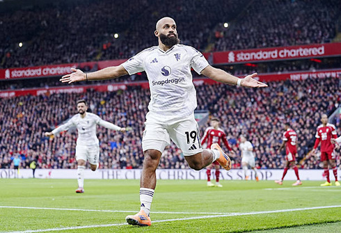 Bryan Mbeumo scores for Manchester United in 2025