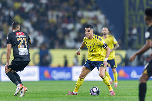 Cristiano Ronaldo controlling the tempo