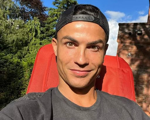 Cristiano Ronaldo smiling to the photo