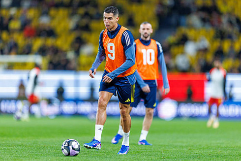 Cristiano Ronaldo warmup training for Al Nassr