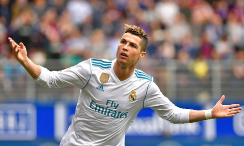 Cristiano Ronaldo best forward of all time