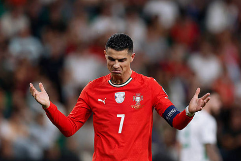 Cristiano Ronaldo not understanding the game anymore