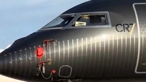 Cristiano Ronaldo private jet CR7