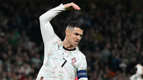 Cristiano Ronaldo Portugal white shirt