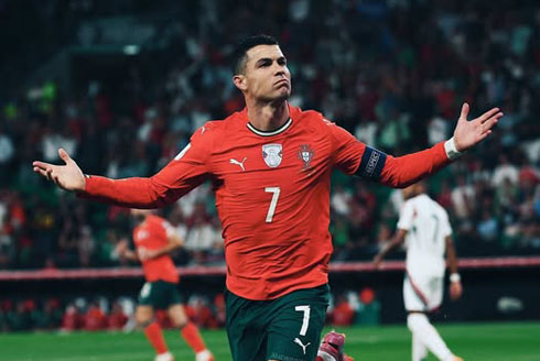 Cristiano Ronaldo claiming credits