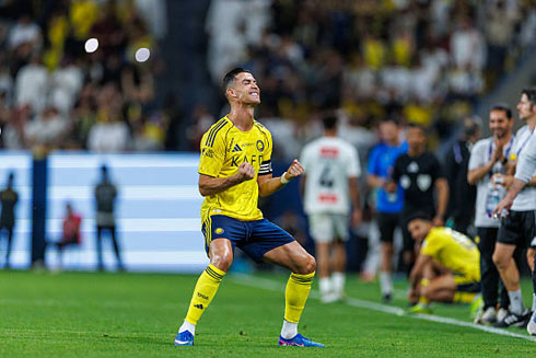 Cristiano Ronaldo celebrates Al Nassr goal