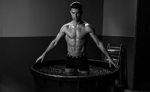 Cristiano Ronaldo crio bath