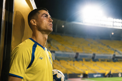 Cristiano Ronaldo with his back against the wall