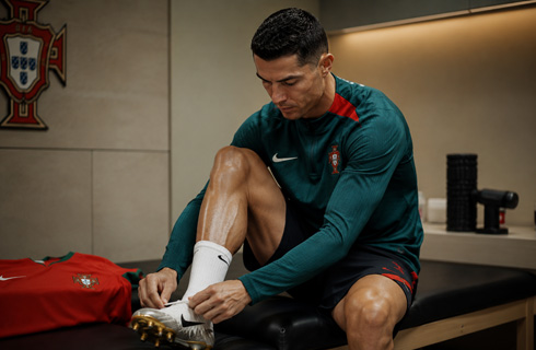 Cristiano Ronaldo in the dressing room