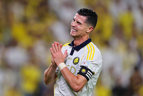 Cristiano Ronaldo praying after a play for Al Nassr