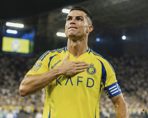 Cristiano Ronaldo tapping his chest for Al Nassr 2026