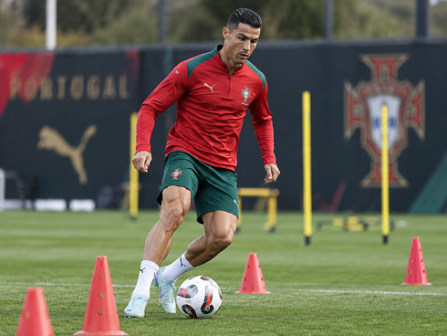 Cristiano Ronaldo training with Portugal