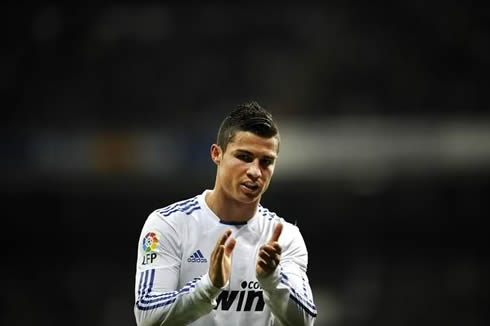 Cristiano Ronaldo clapping during a Real Madrid match