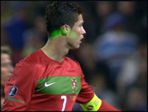 Cristiano Ronaldo attacked by lasers at his face, in Bosnia vs Portugal (EURO 2012 playoff)