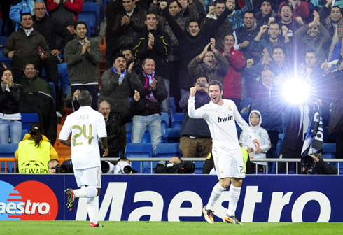 Gonzalo Higuaín celebratinh his goal against Dinamo Zagreb, in the UEFA Champions League