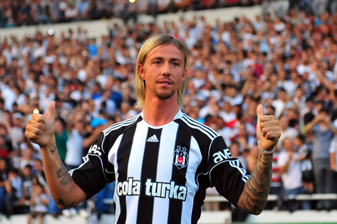 Guti Hernández in Besiktas presentation day