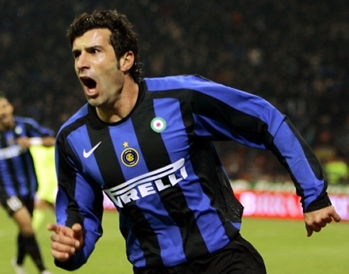 Luís Figo celebrating a goal for Inter Milan