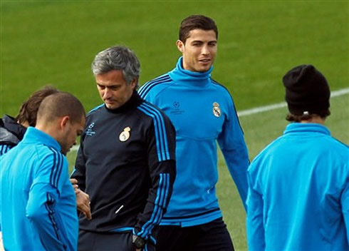 Cristiano Ronaldo and José Mourinho in Real Madrid training