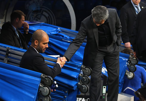 José Mourinho saluting Pep Guardiola, before a match between Real Madrid and Barcelona in 2011-2012