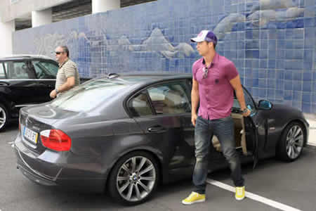 Cristiano Ronaldo arriving to Madeira 2011