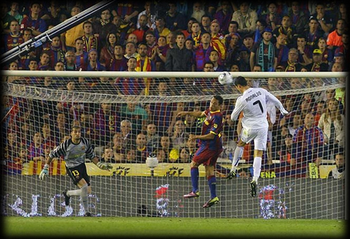 Cristiano Ronaldo goal vs Barcelona in the Copa del Rey Final