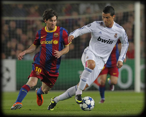 Lionel Messi chasing Cristiano Ronaldo