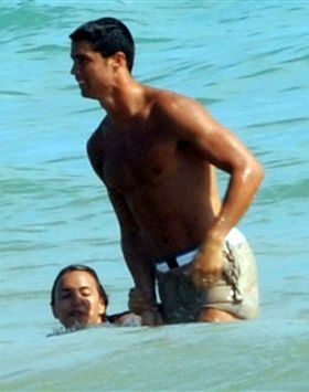 Cristiano Ronaldo leaving water