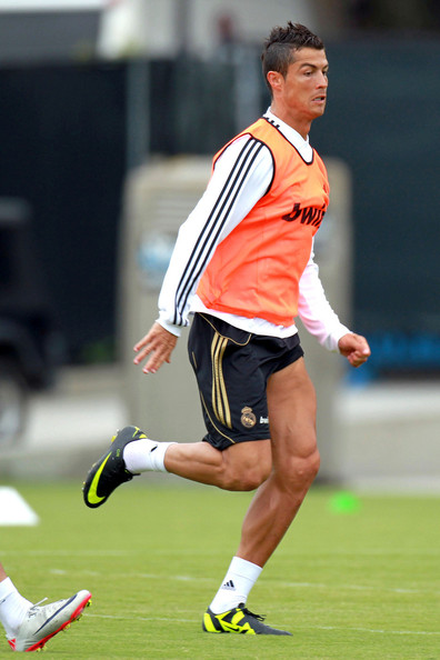 Cristiano Ronaldo training hard in L.A.