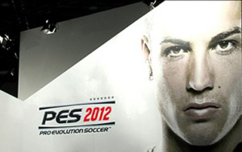 Cristiano Ronaldo is the new face of PES 2012