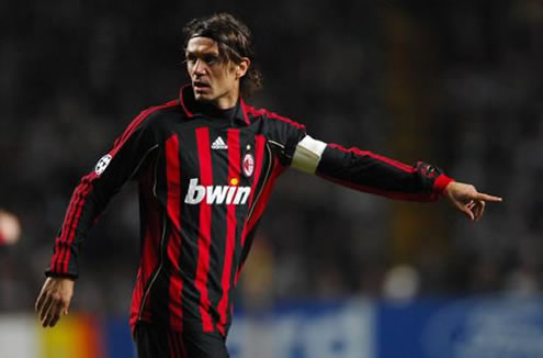 Alex Ferguson wanted to buy Paolo Maldini to Manchester United