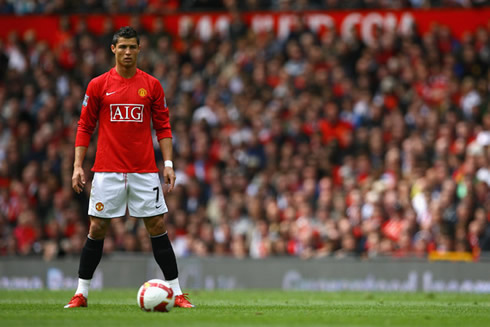 Cristiano Ronaldo ready to take a free kick when playing for Manchester United