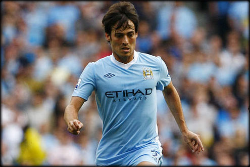 David Silva performing for Manchester City in 2011-2012