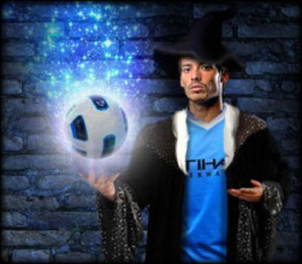 David Silva spreading magic in Manchester City - Mage Merlin theme picture/poster