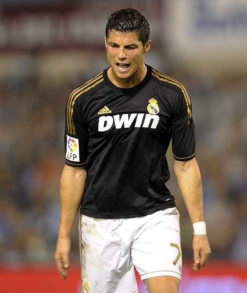 Cristiano Ronaldo furious in Racing Santander vs Real Madrid, La Liga 2011/2012