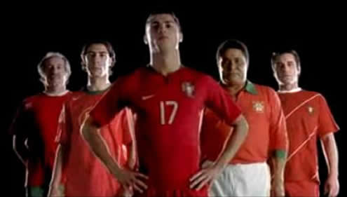 Cristiano Ronaldo, Eusébio, Paulo Futre, Chalana and Rui Costa in Modelo's 