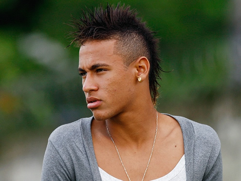 Neymar fashion and style, with his hair pulled up with hair gel